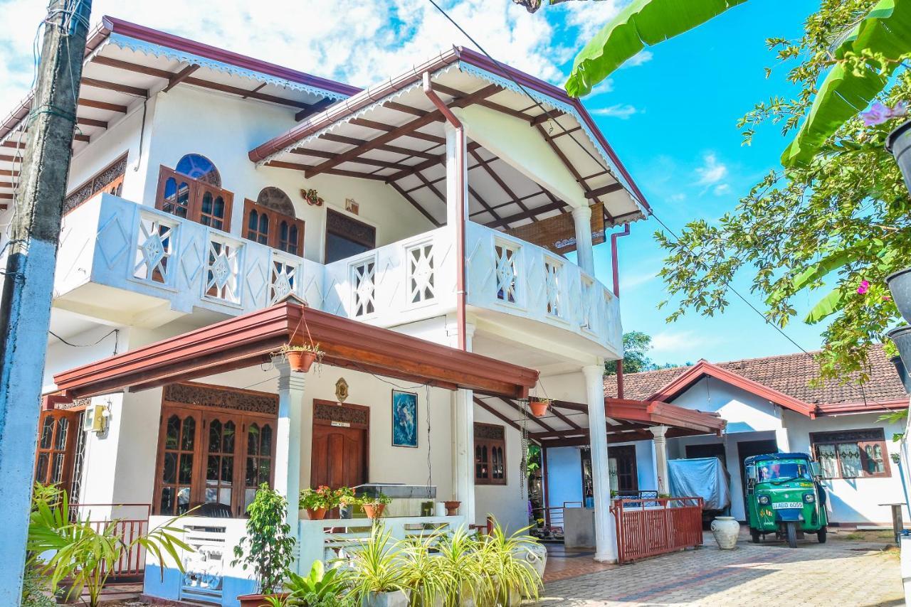 Rashmi Homestay Balapitiya Exterior foto