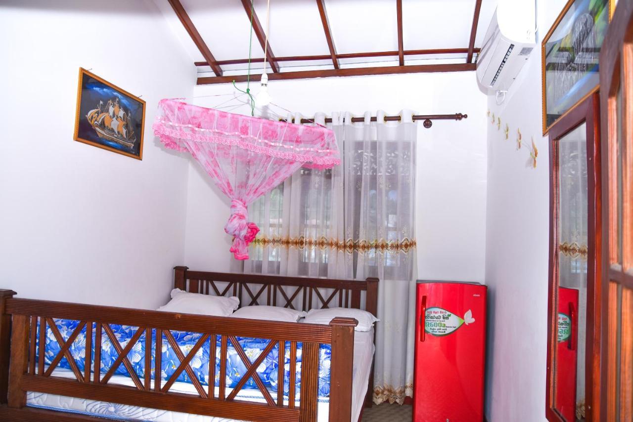 Rashmi Homestay Balapitiya Exterior foto